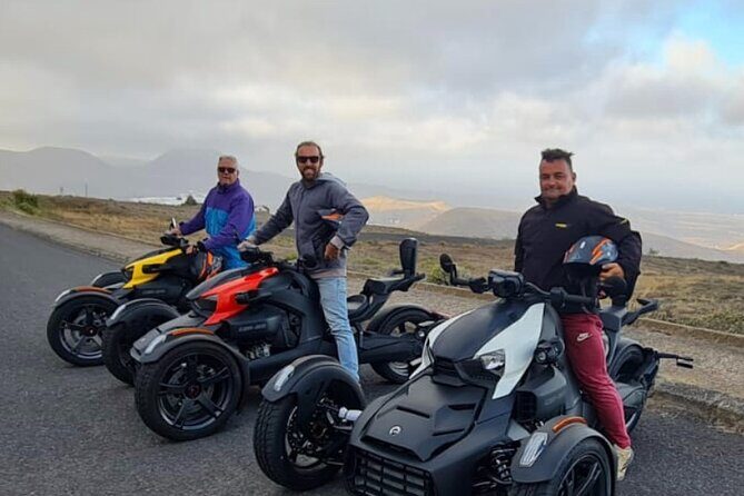 2-Hour Ryker Tour through the North of Lanzarote - Stop 3: Mirador de la Ermita de las Nieves (608m) and Famara’s surfers