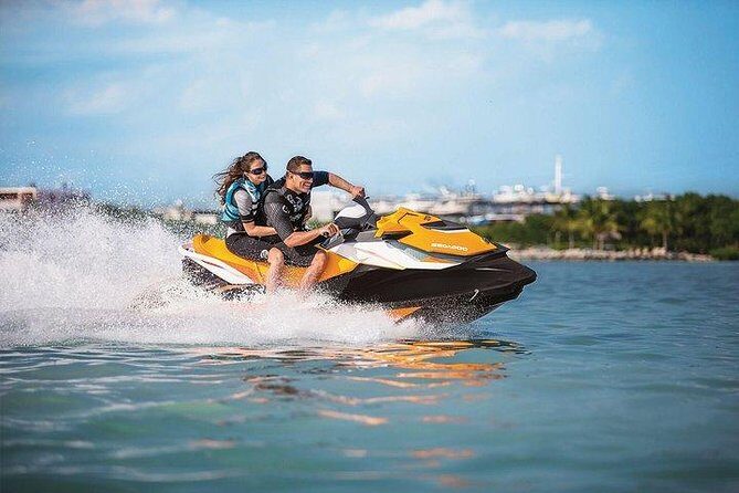 Double Jet Ski In Playa Chica - Key highlights at a glance