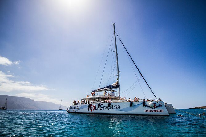 Graciosa Marine Reserve Catamaran Day Trip with Transfers - Free Time on La Graciosa’s Beach: How to Use It Without Rushing
