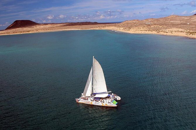 Graciosa Marine Reserve Catamaran Day Trip with Transfers - Paella Lunch on Board: Simple, Filling, and Part of the Day’s Value