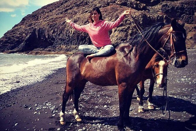 Horseback Riding in the sunset of Famara Beach, Lanzarote, Spain - Route Rundown: Along Famara’s Coastal Paths and Toward Teguise Views