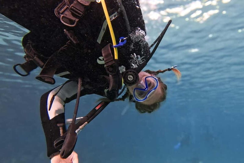 Lanzarote: Beginner Diving Course Costa Teguise (2 dives) - Costa Teguise to the waterline: the 6-hour flow that makes beginners comfortable