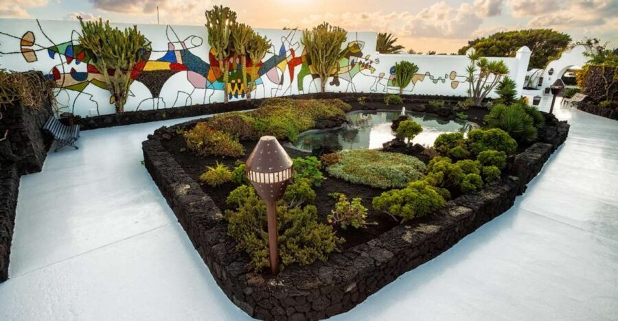 Lanzarote: César Manrique & Teguise Market from Cruise Port - Key highlights worth your attention