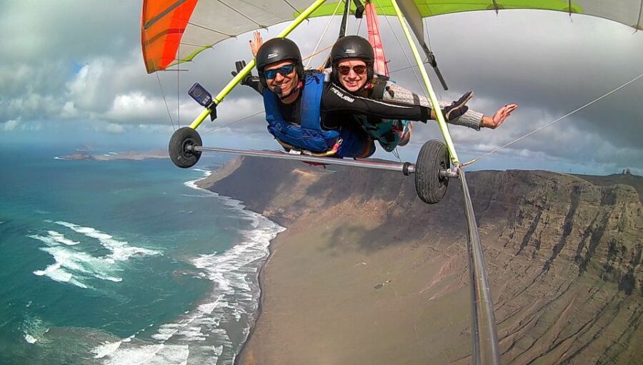 Lanzarote Hang Gliding Tandem Flights - What This Tandem Hang Gliding Flight Is Really Like
