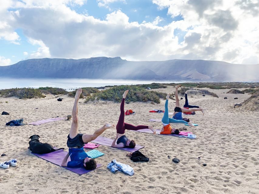 Lanzarote: Volcanic Yoga Session with Ocean Views - Volcano-to-breath: why this setting changes your practice