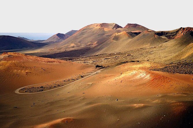 Premium Tour Timanfaya National Park and Cueva de Los Verdes - Coach Comfort, Pickup Reality, and Guide Quality