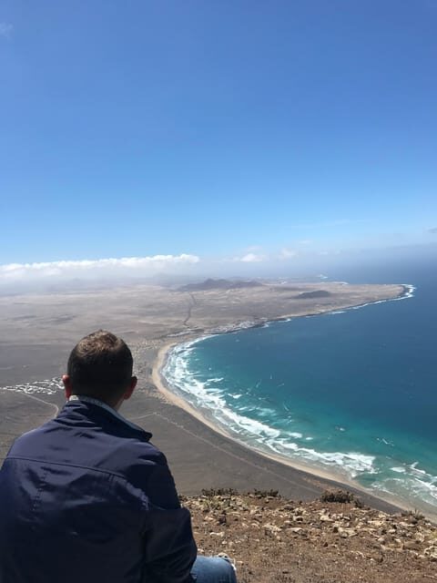 PRIVATE CUSTOMIZED TOUR OF LANZAROTE ISLAND - Northern Lanzarote: Cesar Manrique Highlights and Viewpoints