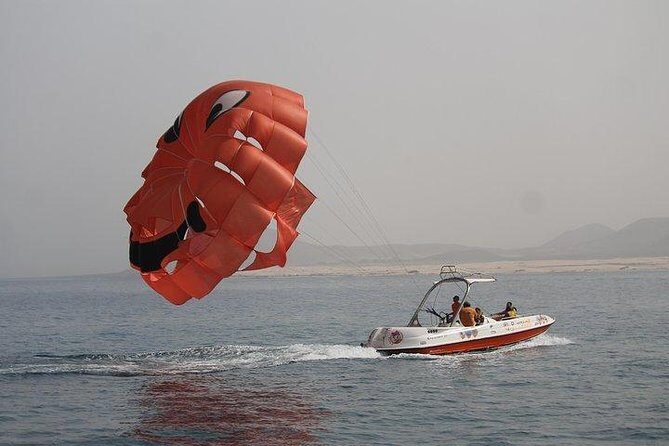 Tandem Parasailing and Jet Ski in Puerto del Carmen - From Playa Chica to the Clouds: The Big Idea