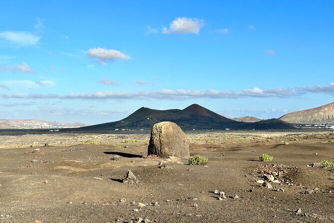 Timanfaya National Park Trekking with a Typical Canarian Snack - Key highlights worth planning for