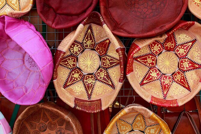 Traditional Canarian street market and marine reserve of La Graciosa - Teguise Street Market: Two Hours to Shop Smart